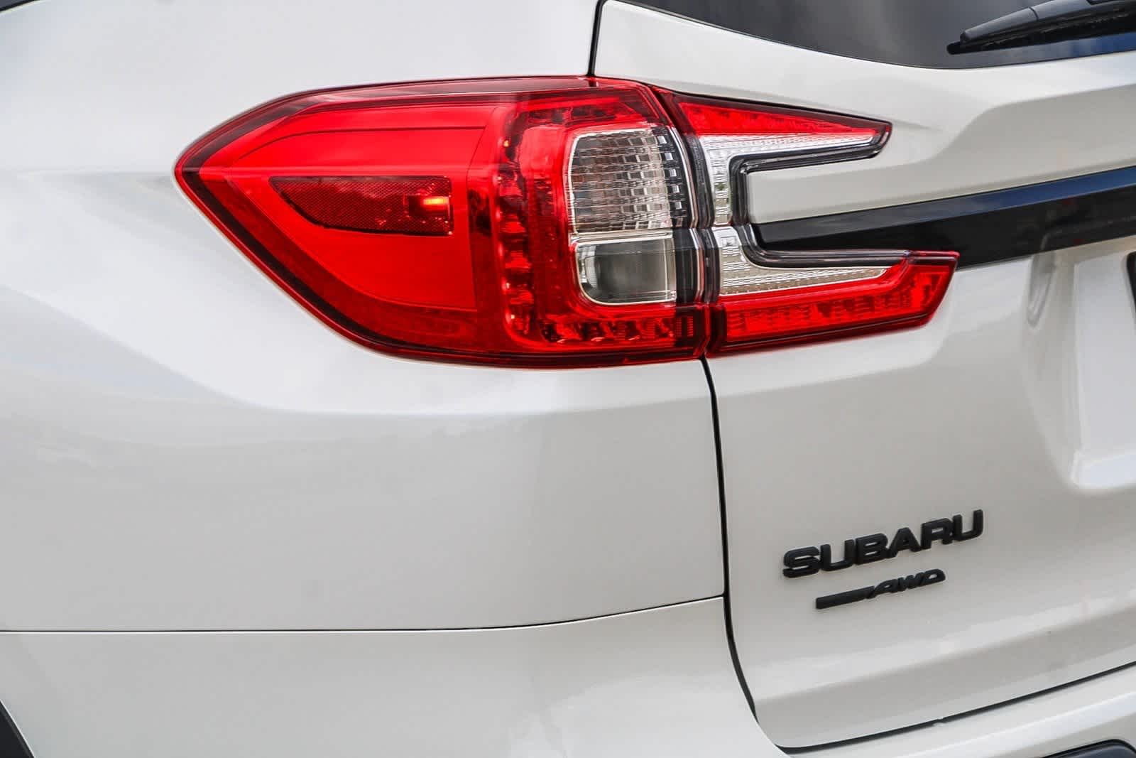 2025 Subaru Ascent Limited Bronze Edition