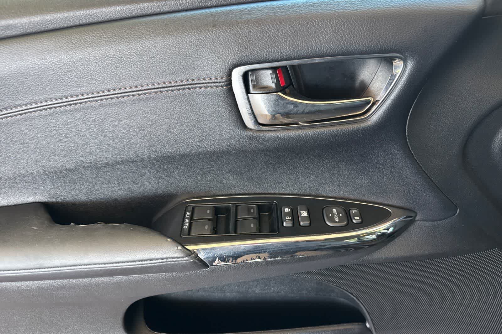 2017 Toyota Avalon Base