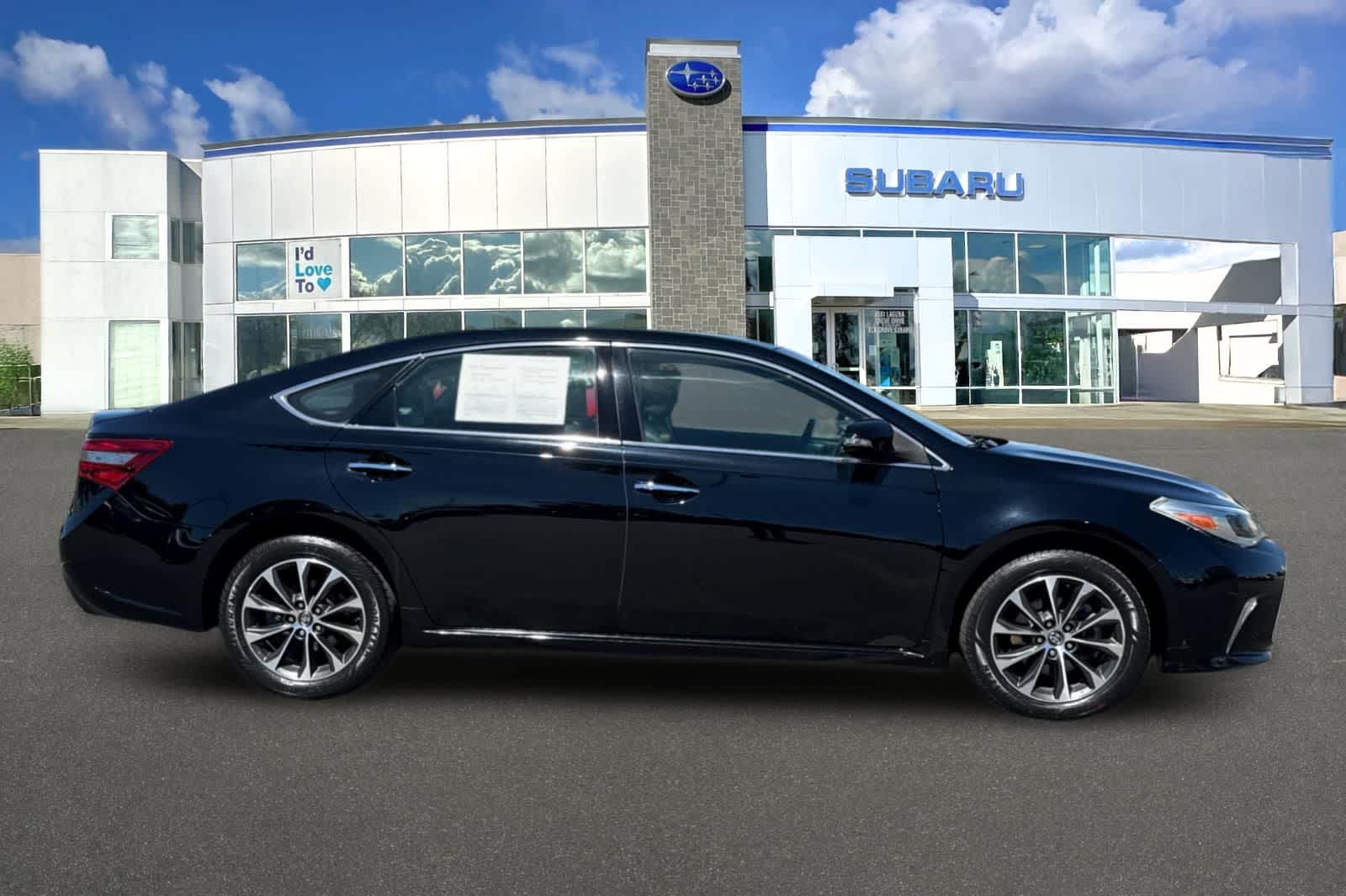 2017 Toyota Avalon Base