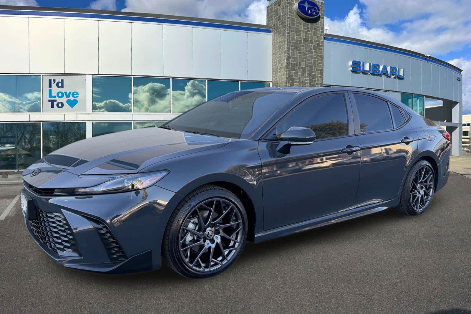 2025 Toyota Camry SE