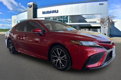 2022 Toyota Camry SE