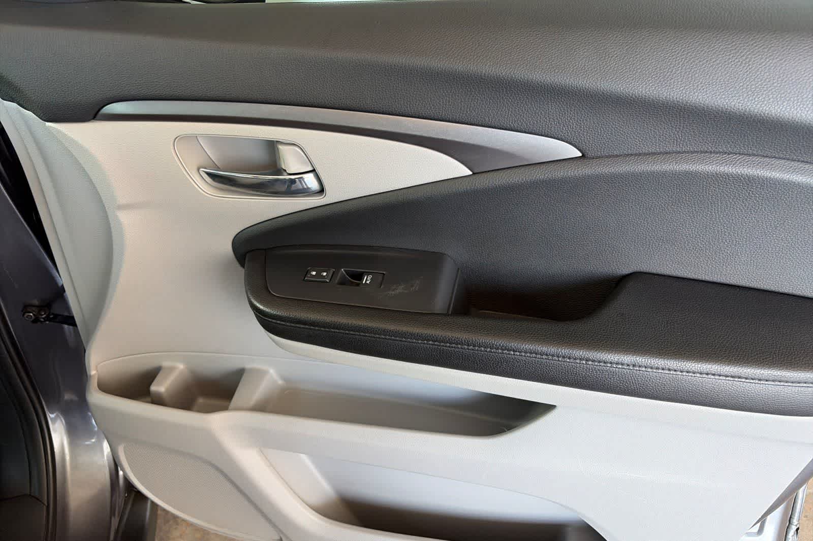 2016 Honda Pilot EX