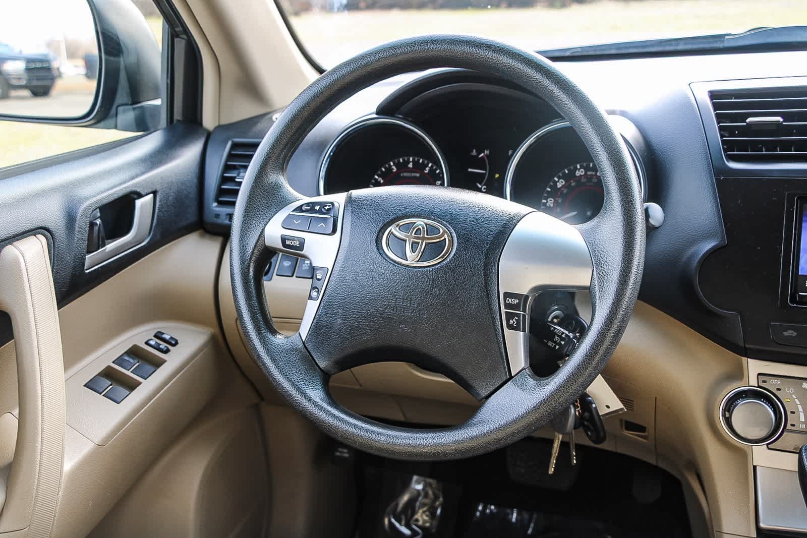 2012 Toyota Highlander Base
