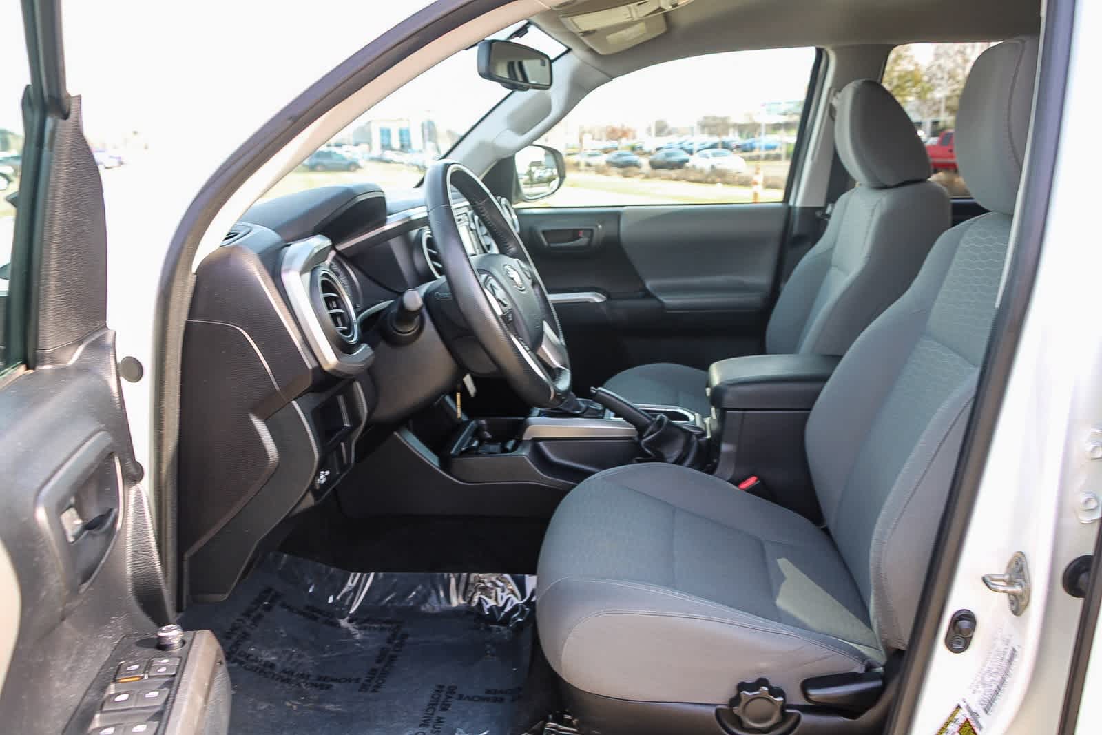 2017 Toyota Tacoma SR5