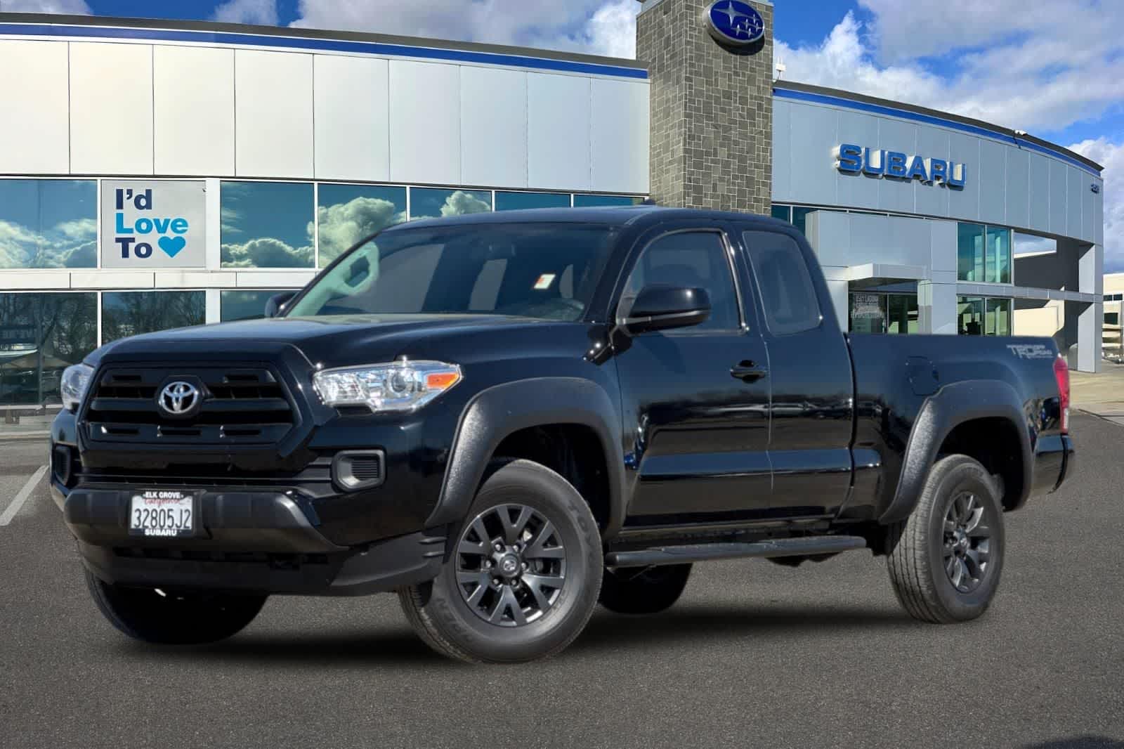2017 Toyota Tacoma SR
