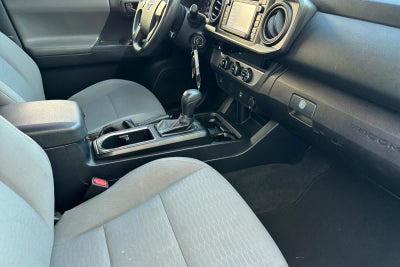 2017 Toyota Tacoma SR