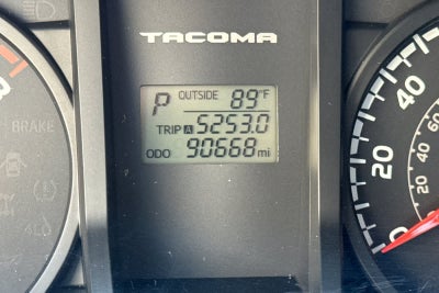 2017 Toyota Tacoma SR