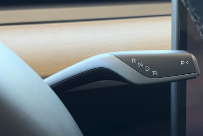2023 Tesla Model 3 RWD