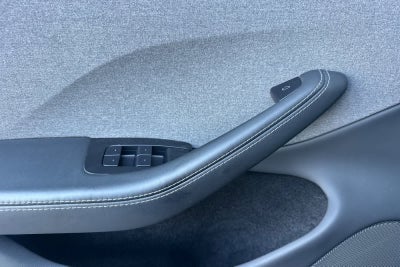 2024 Tesla Model 3 RWD