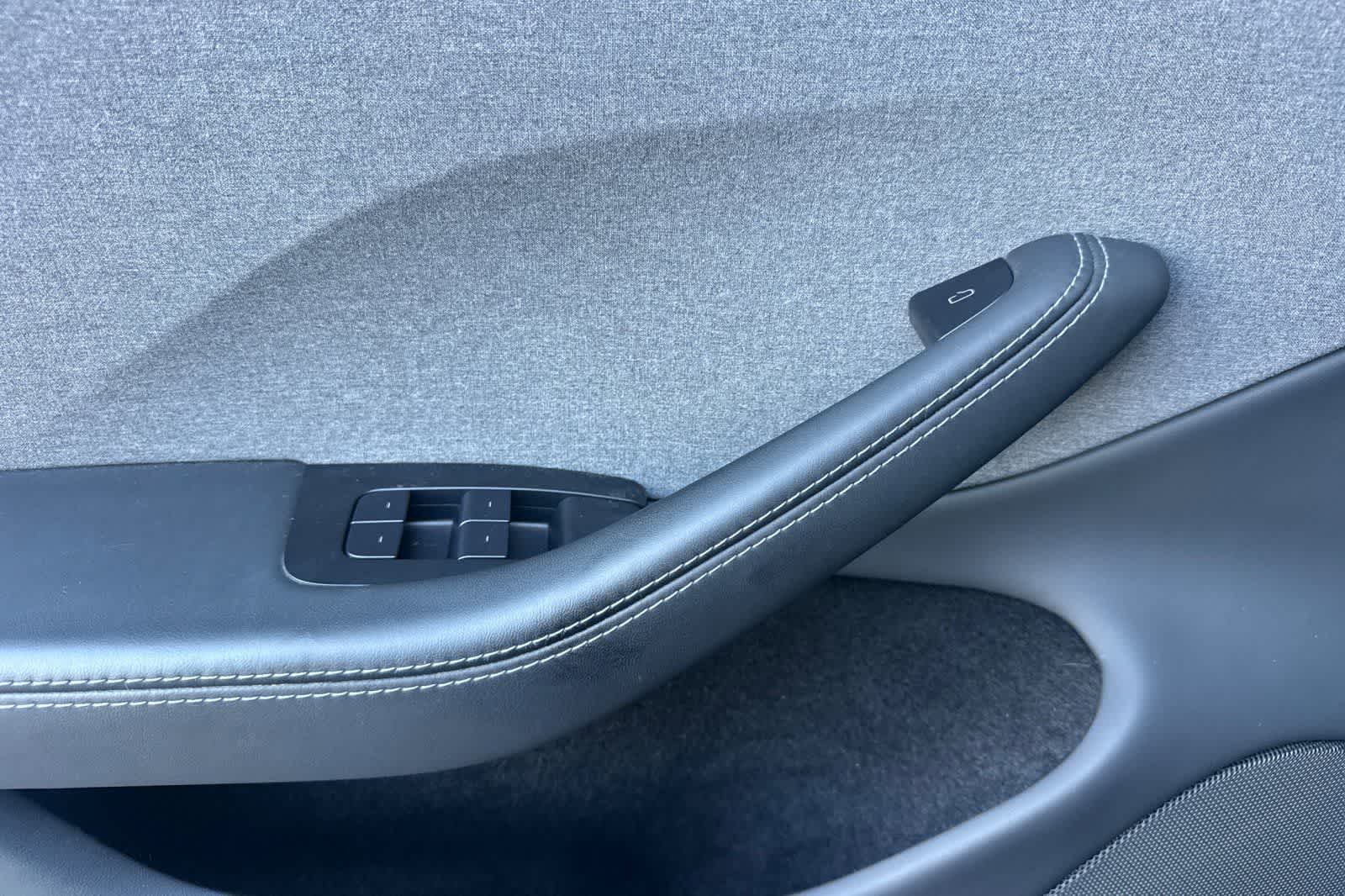 2024 Tesla Model 3 RWD