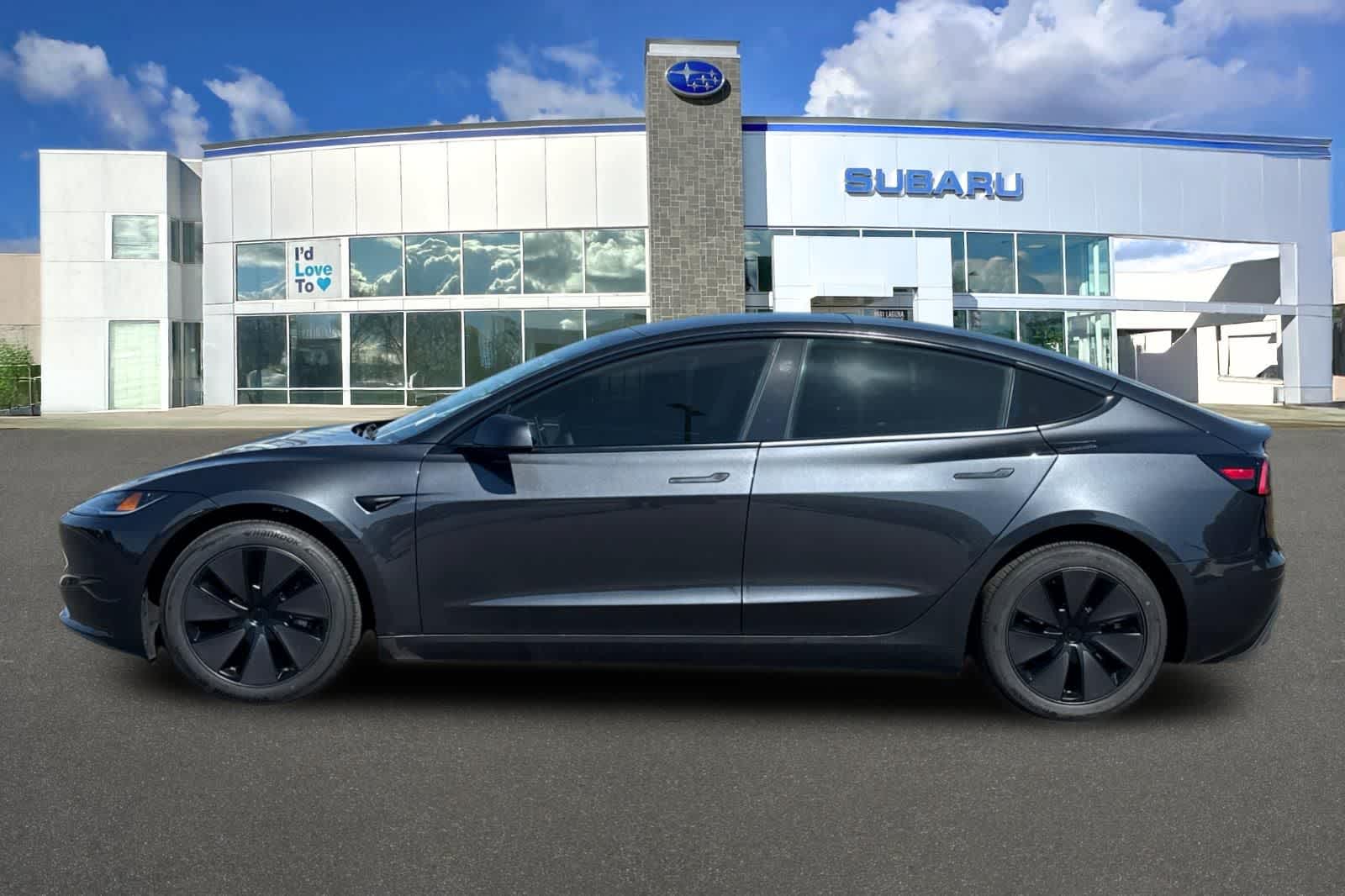 2024 Tesla Model 3 RWD