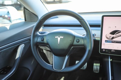 2020 Tesla Model 3 Performance