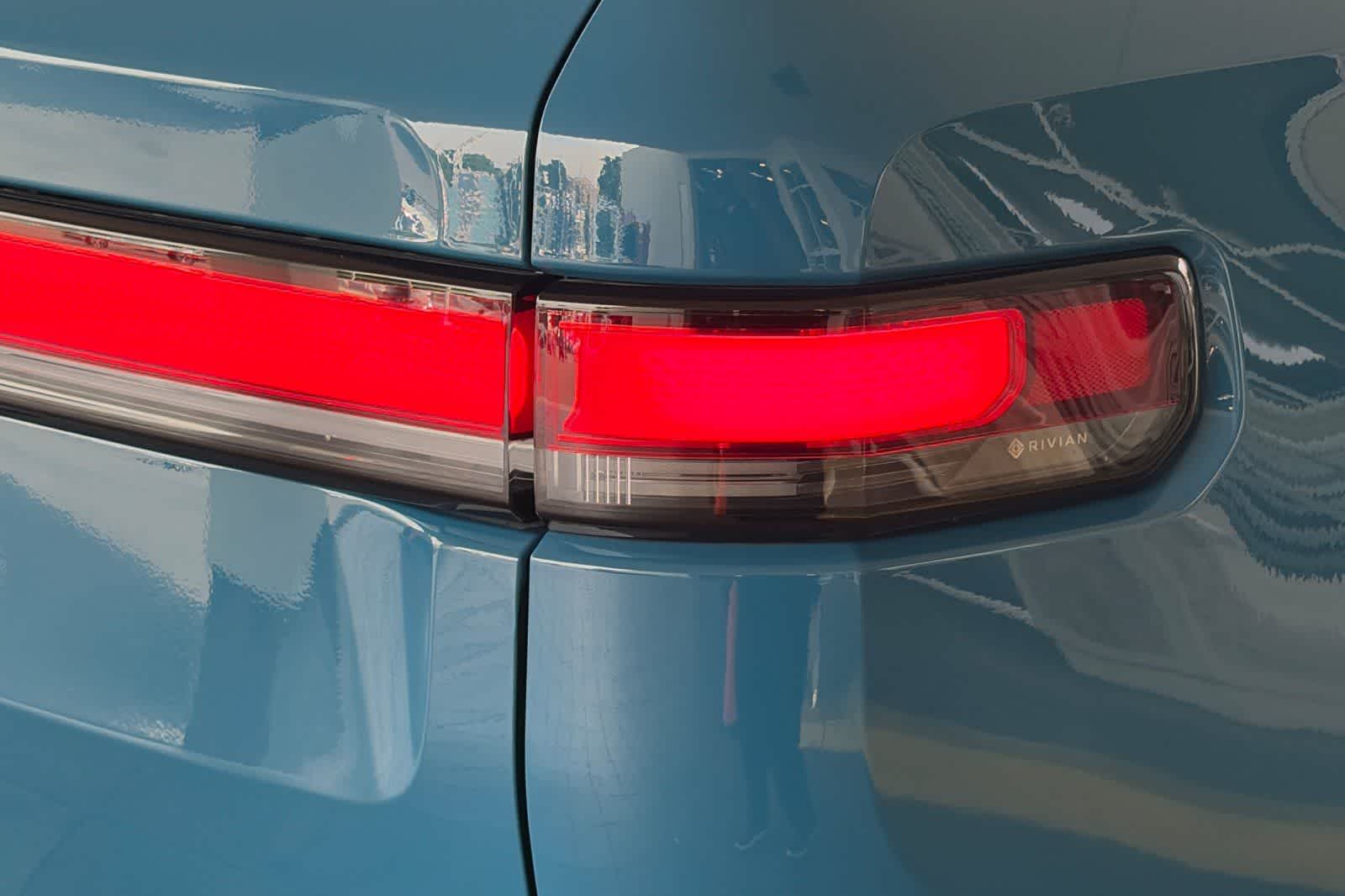2022 Rivian R1T Launch Edition