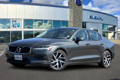 2019 Volvo S60 Momentum