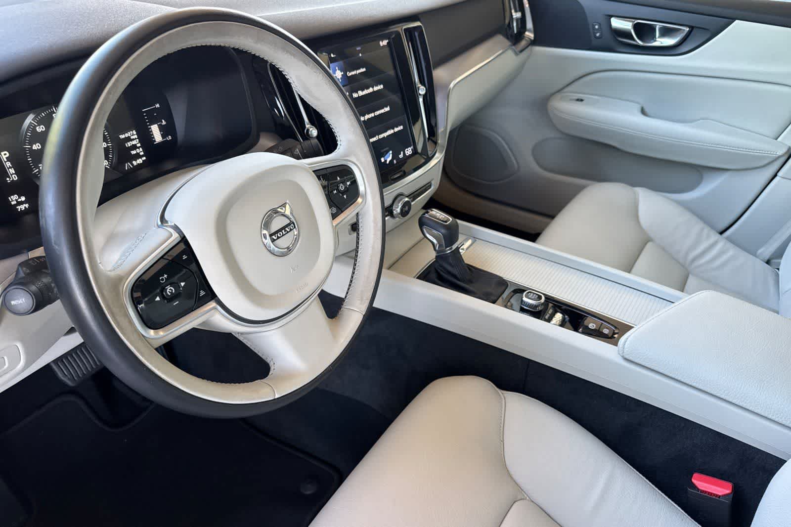 2019 Volvo S60 Momentum