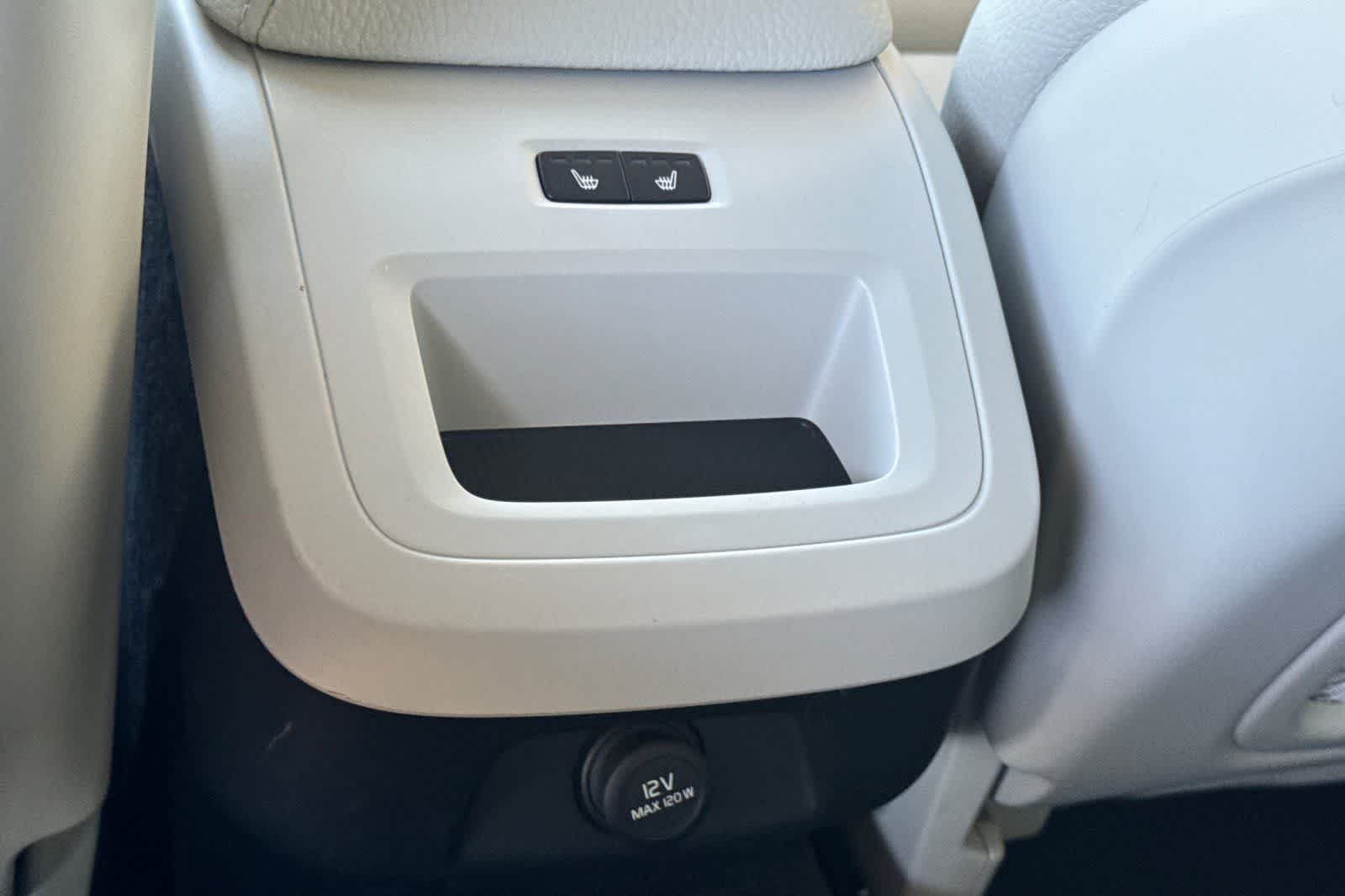 2019 Volvo S60 Momentum
