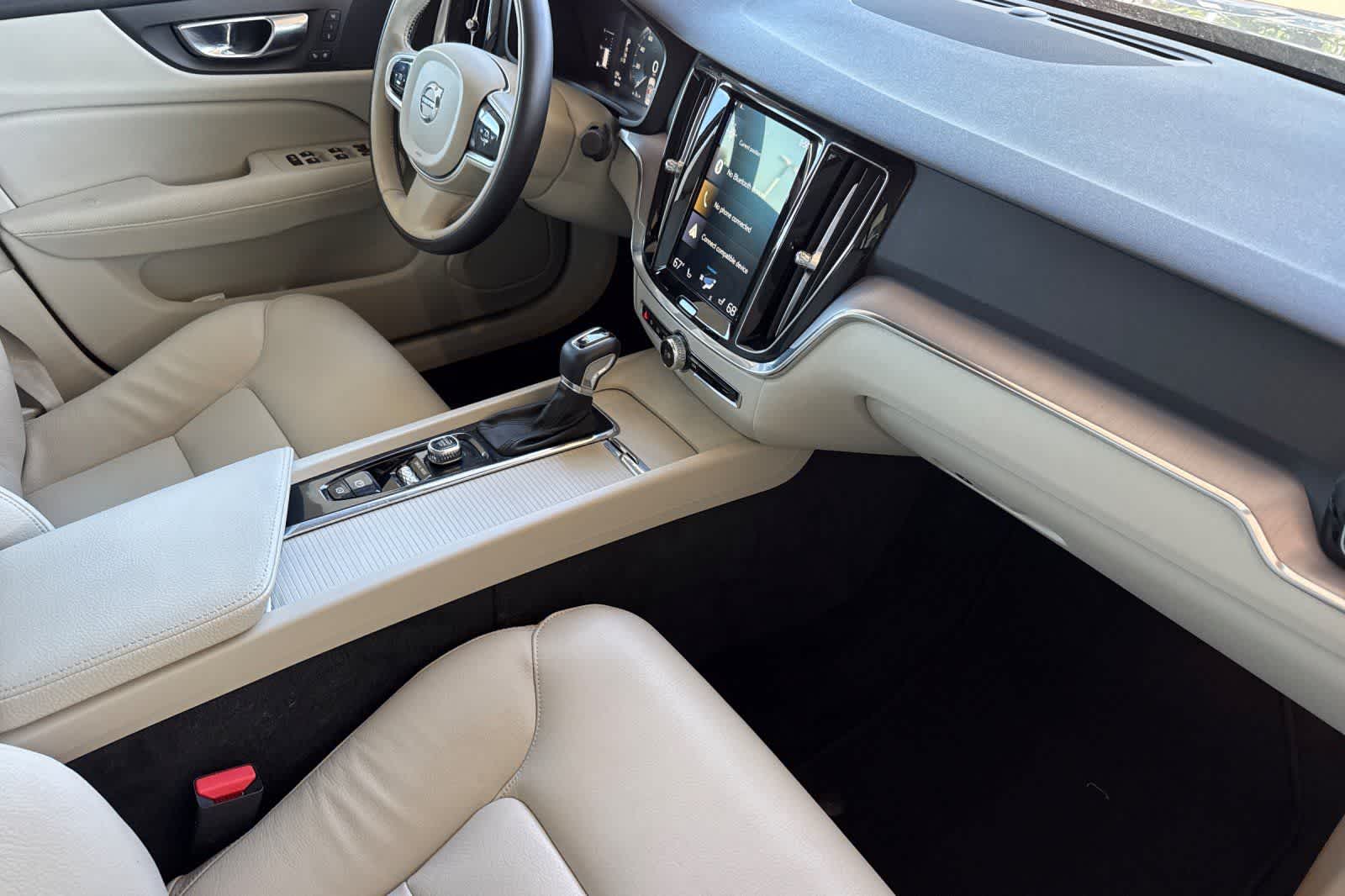2019 Volvo S60 Momentum
