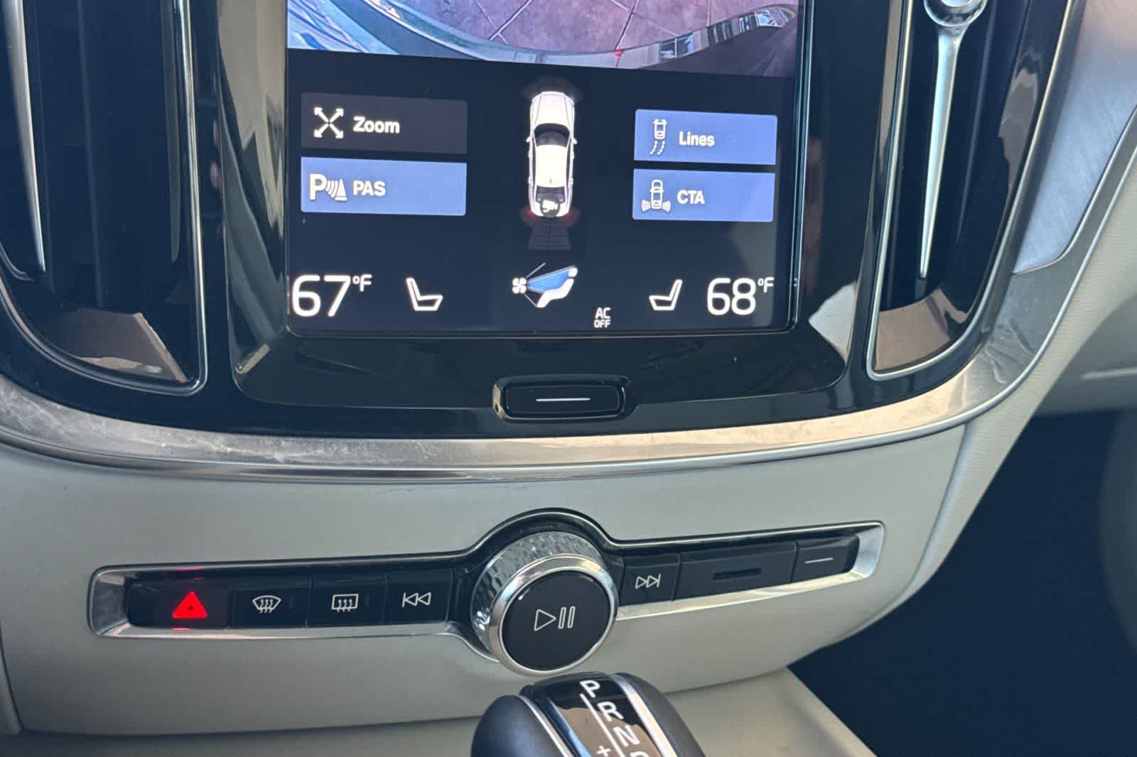 2019 Volvo S60 Momentum