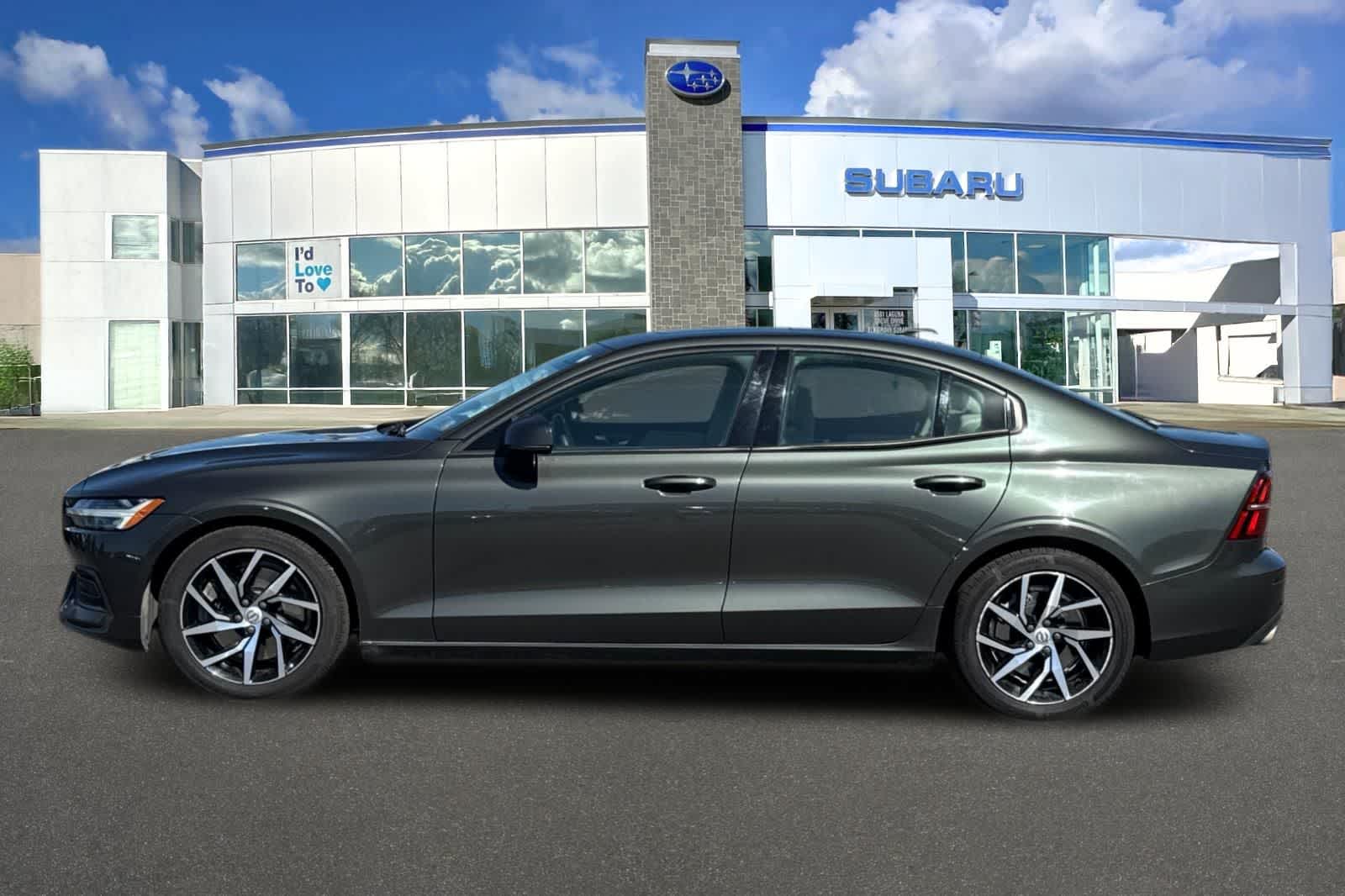 2019 Volvo S60 Momentum