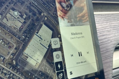 2023 Rivian R1S Adventure