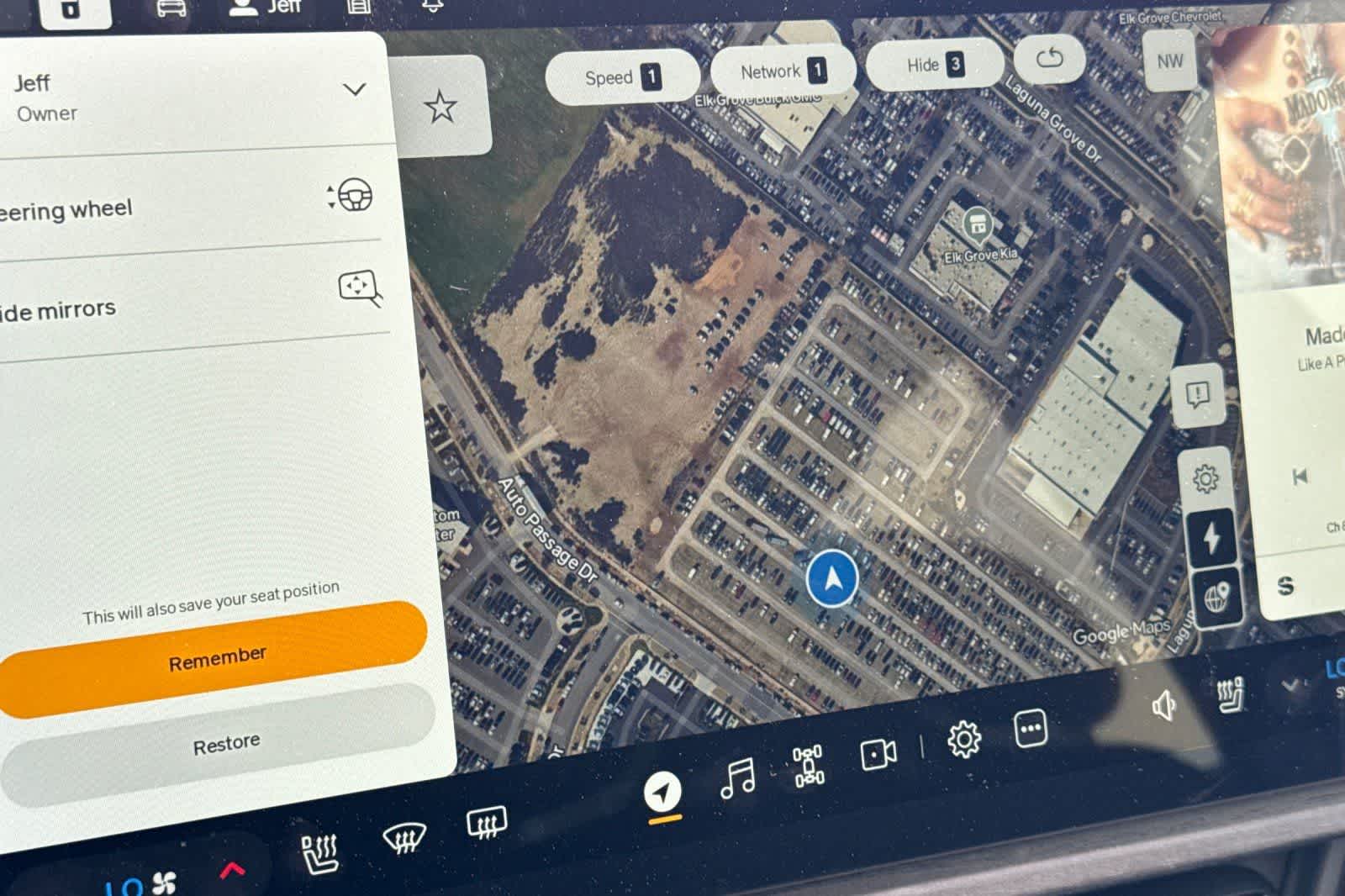 2023 Rivian R1S Adventure