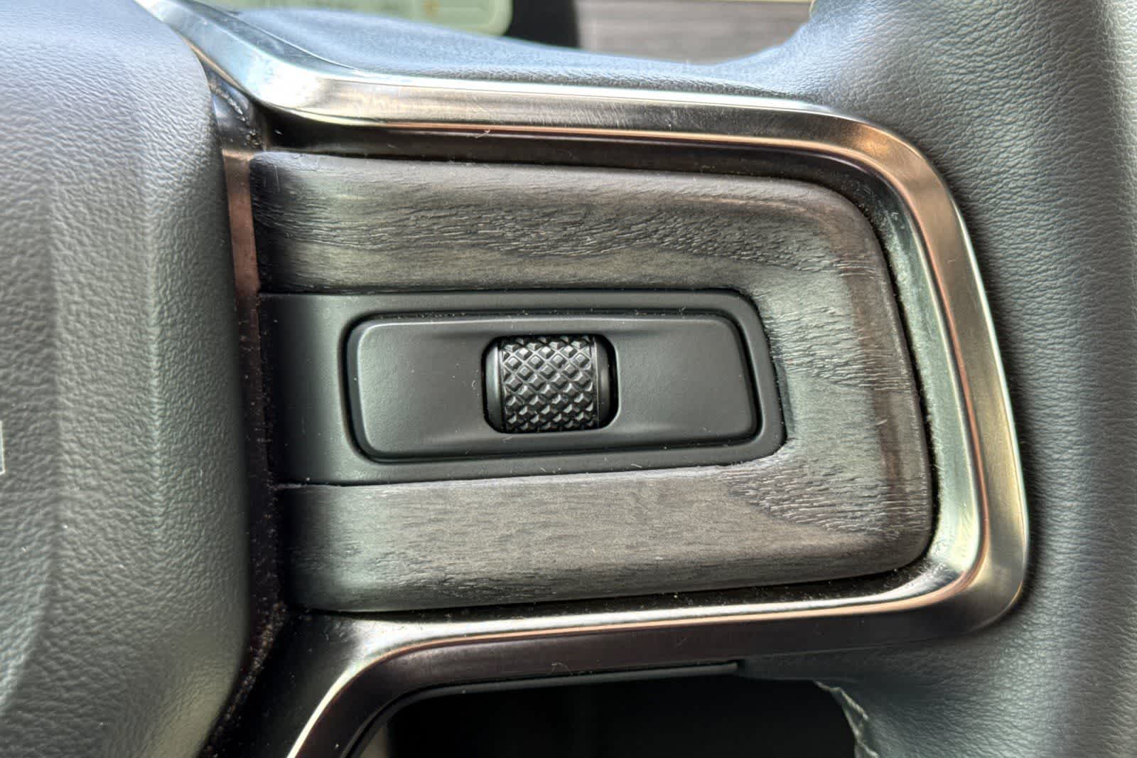 2023 Rivian R1S Adventure