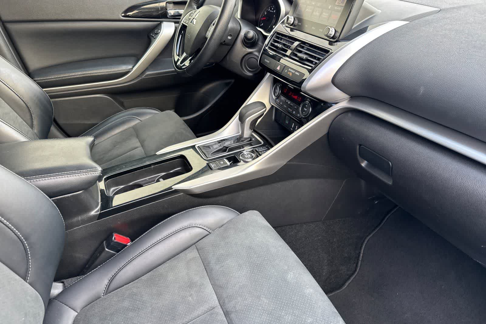 2024 Mitsubishi Eclipse Cross SE