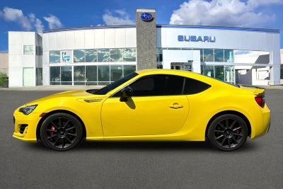 2017 Subaru BRZ Series.Yellow
