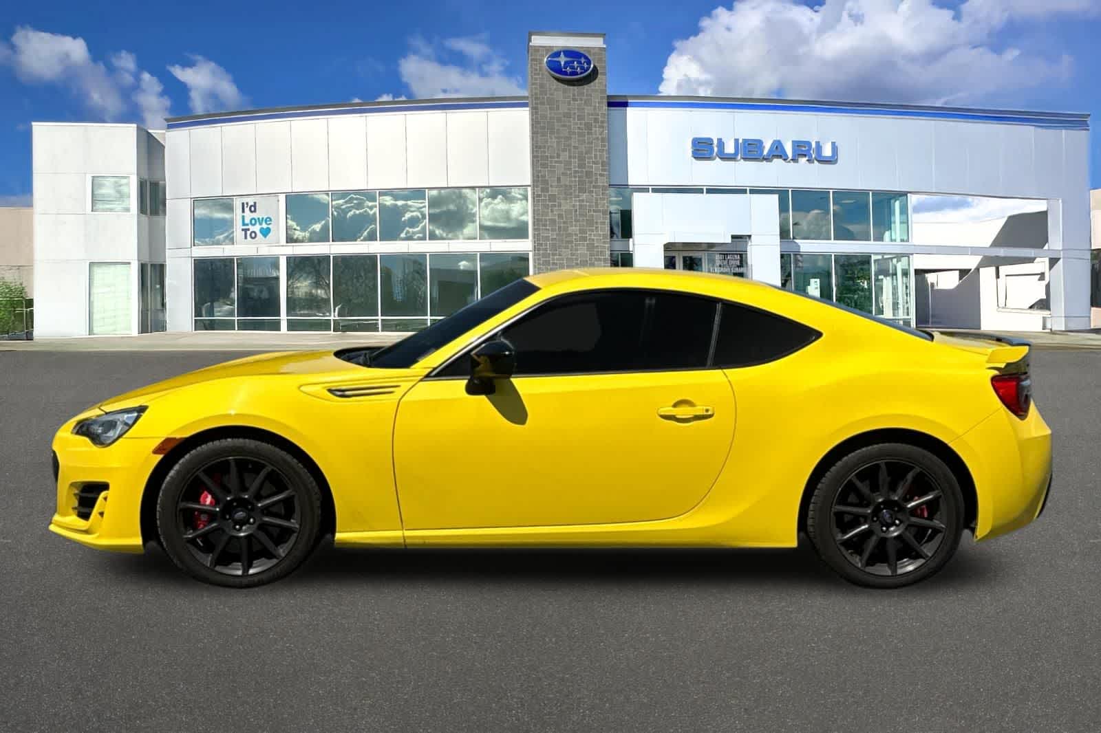 2017 Subaru BRZ Series.Yellow