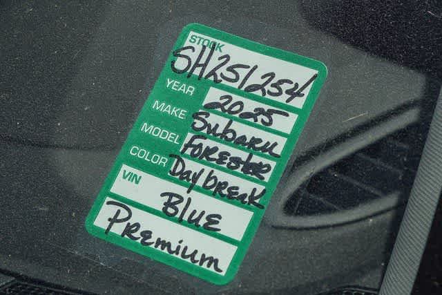 2025 Subaru Crosstrek Premium