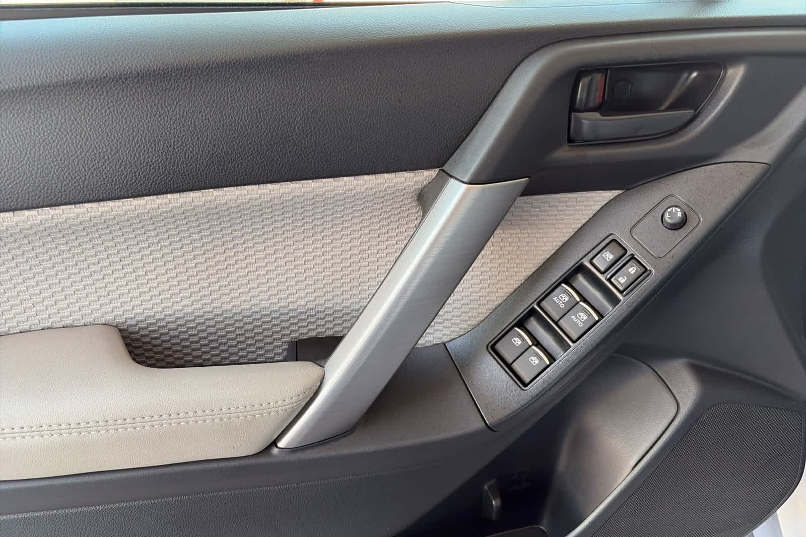 2017 Subaru Forester Premium