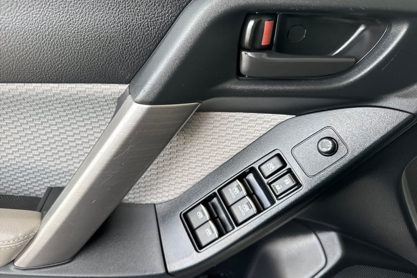 2018 Subaru Forester Premium