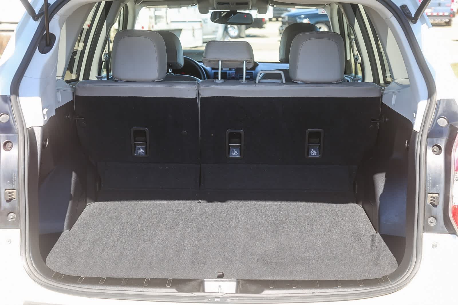 2015 Subaru Forester 2.5i Touring