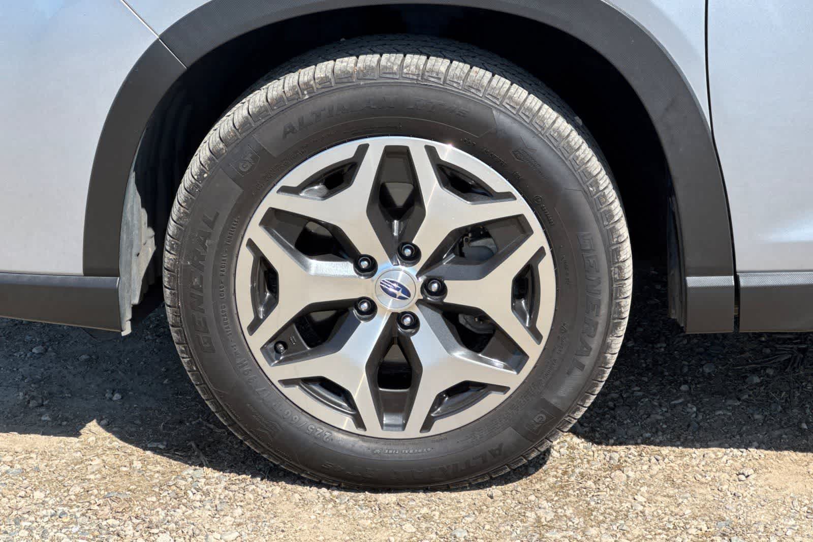 2022 Subaru Forester Premium