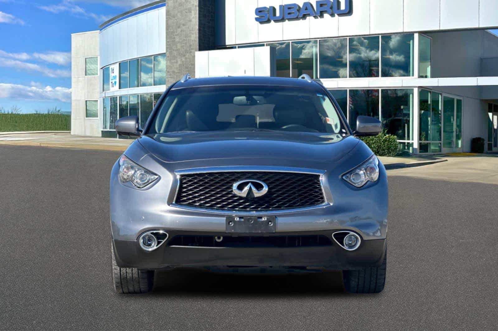 2017 INFINITI QX70 AWD