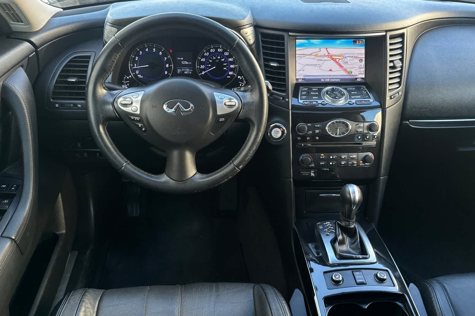 2017 INFINITI QX70 AWD