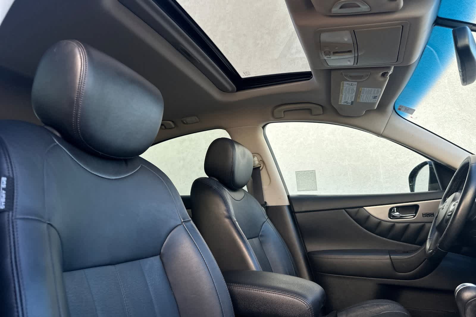 2017 INFINITI QX70 AWD