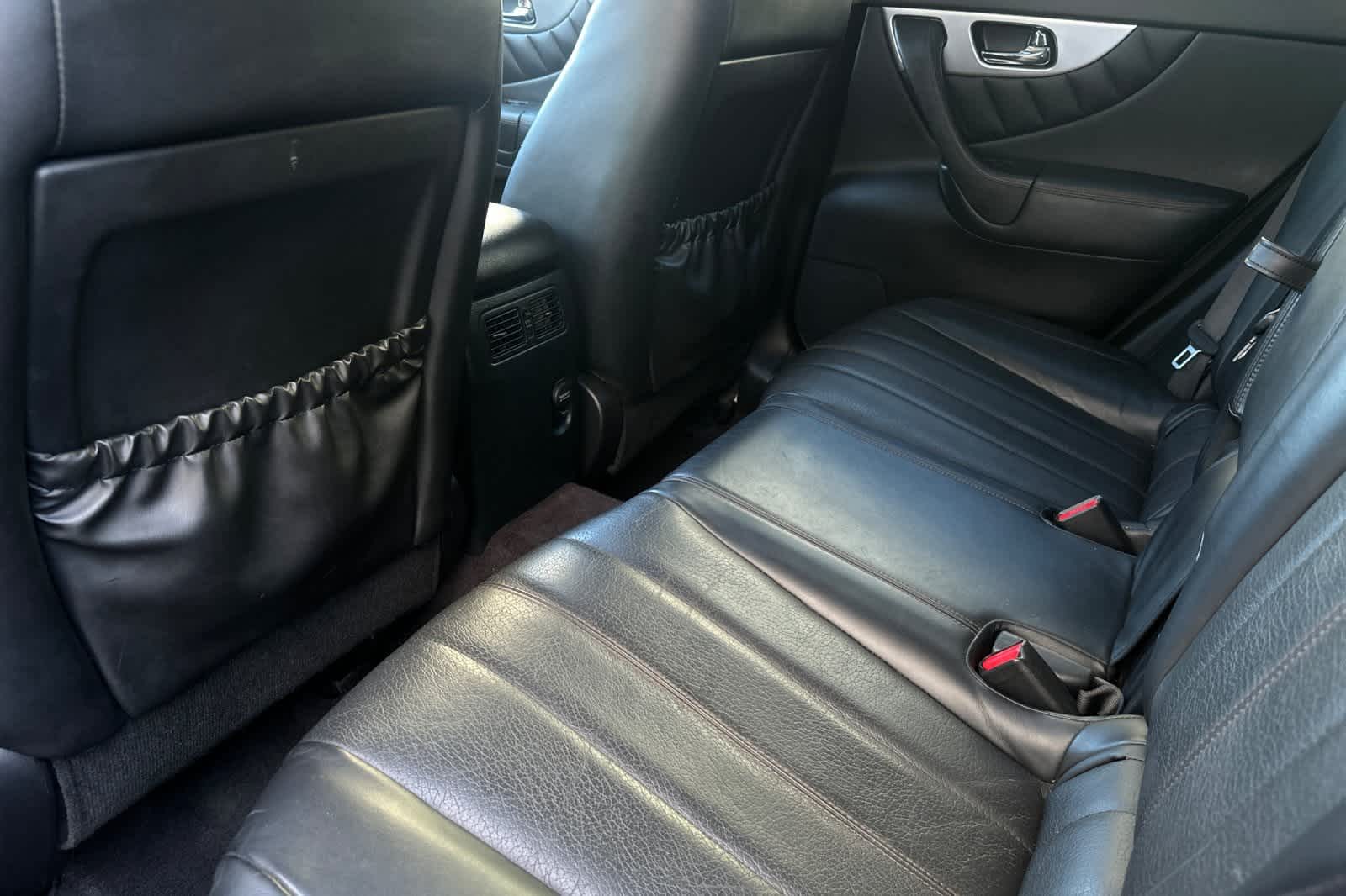 2017 INFINITI QX70 AWD