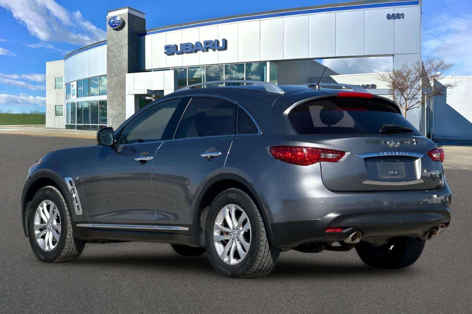 2017 INFINITI QX70 AWD