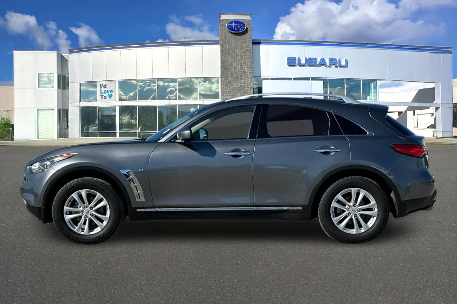 2017 INFINITI QX70 AWD