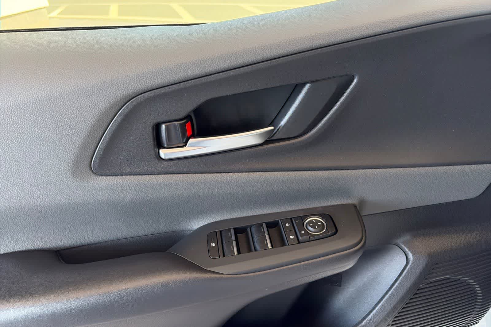 2023 Toyota Prius XLE