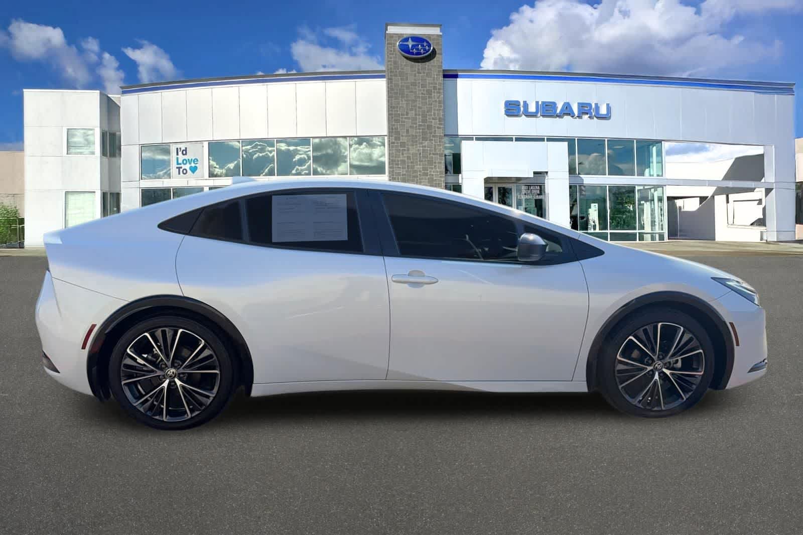 2023 Toyota Prius XLE