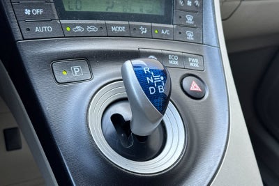 2010 Toyota Prius III