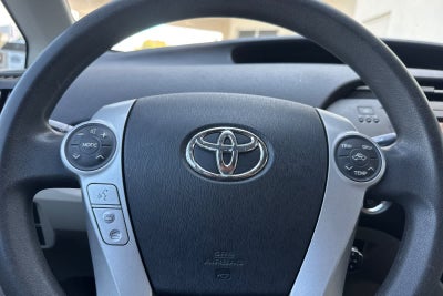 2010 Toyota Prius III