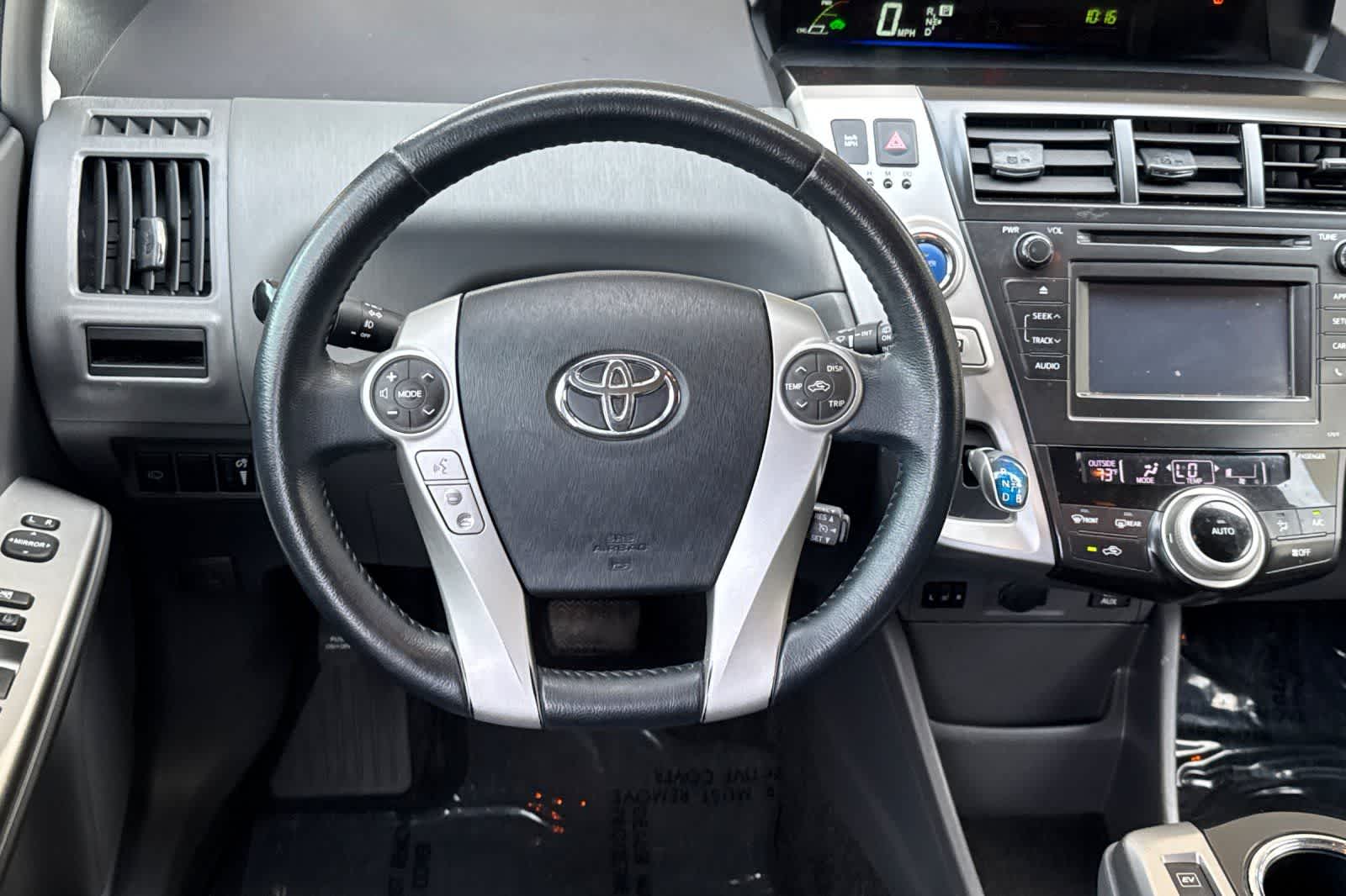 2014 Toyota Prius V Five