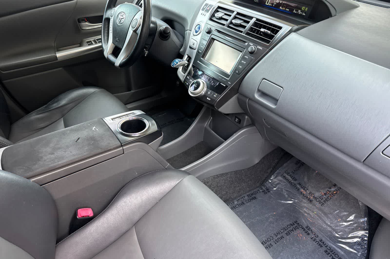 2014 Toyota Prius V Five