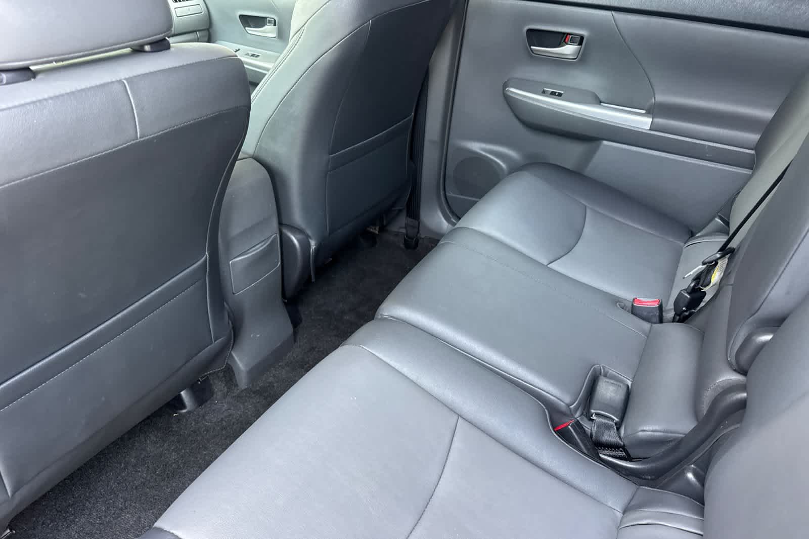 2014 Toyota Prius V Five