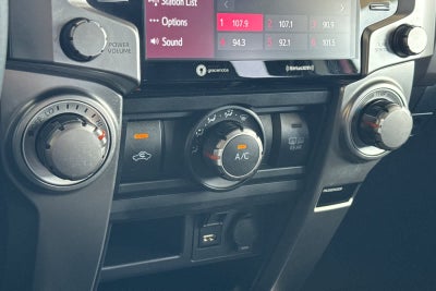 2022 Toyota 4Runner SR5