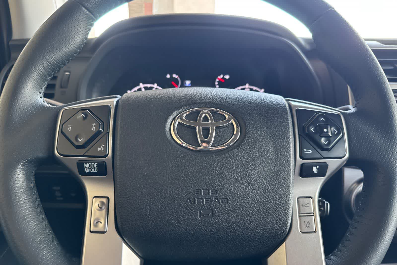 2022 Toyota 4Runner SR5