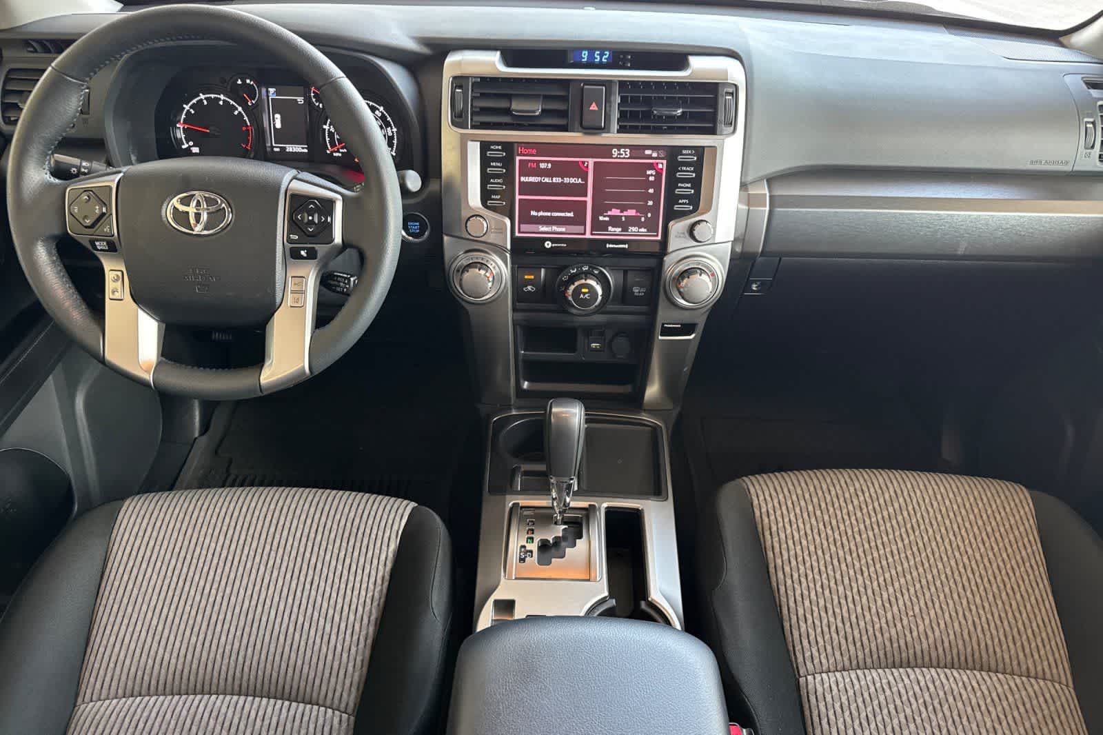 2022 Toyota 4Runner SR5